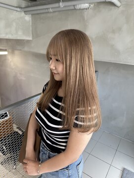 ローウェ 立川(Louwe) ハニーベージュ