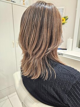 アッシュ 二俣川南口店(Ash) ◆レイヤースタイル/ベージュベース/バレイヤージュ