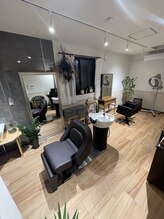 サロンルオロ(salon Luoro)