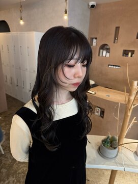 ユッカ 梅田(YUCCA) 【 YUCCA 】大人可愛い20代30代40代ロング/ウェーブ巻き