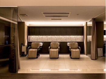 バランシア(BALANSIA)の写真/広々とした店内と癒しが叶う場所！こだわりの空間で心からリラックスできる時間を★
