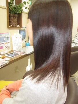 コアフィールフィス(COIFFURE fils) 軽やかストレート