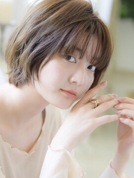 コム(com by neolive) 大人女子ショートボブ3