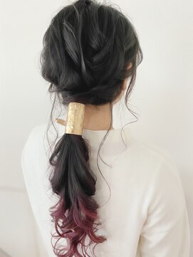 ヘアセット シャンプーアンドスパ専門店 ウルー(Uruu) 【ローポニー】天神/天神駅/ヘアセット/早朝