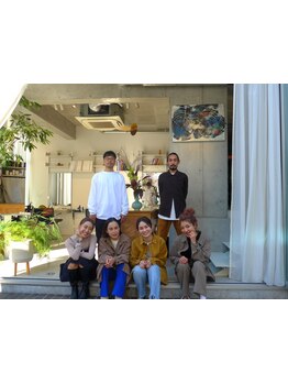 【スタイリスト歴10年以上のベテランスタイリストが担当】大人の落ち着いた空間で味わうとっておきの時間。