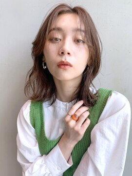 アイティーバイアルバム 八王子店(IT by ALBUM) カジュアルウェーブ_くびれヘアビタミンカラー_28733