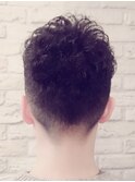 サイドパートショートスタイル