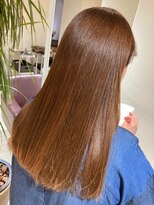 サラジュ 梅田店(SARAJU)&nbsp;saraju ニシカワ　オレンジベージュ　切りっぱなしロング