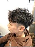 『力石サトシ』波巻き束感ショートツーブロックマッシュ