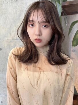 サイン 表参道(SIGN) レイヤーカットグレージュカラーデザインカラーシルキーベージュ