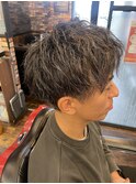 ツーブロ刈り上げ×ツイストスパイラルパーマ