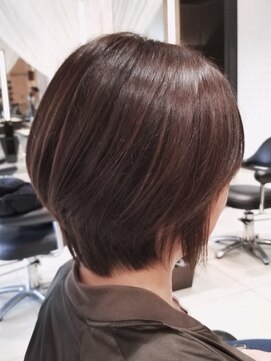 ミック ヘアアンドメイクアップ 高田店(miq Hair&Make up) 白髪染め/ナチュラルブラウン/艶髪/大人ショート/ショートボブ