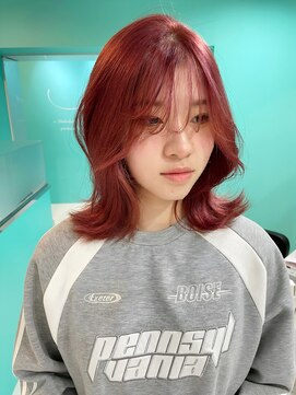 ユー イケブクロ(u Ikebukuro) チェリーレッド/ワインレッド/韓国風ミディアム/フェザーバング