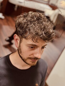 ジェイソンバーバー 2nd(JASON BARBER) 外国人風ラフショート