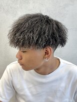 ルースト 西院店(ROOST)&nbsp;ツイストパーマ/フェードマッシュ/ツーブロック