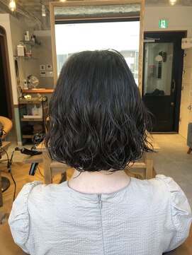 ブレンドロシェル 元住吉(Blend Roshelle) 立体感パーマスタイル