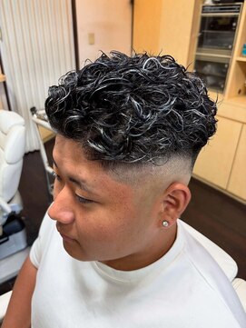 マモル(MAMORU) 極道パーマ