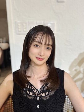 フィーカ(fiica) ミディアムレイヤー 髪質改善