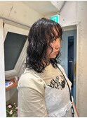 根本からくるくるパーマでお洒落に