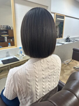 インビテーション(invitation) グレージュ