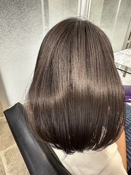 グロウオモロマチ(GLOW OMOROMACHI) GLOW#髪質改善トリートメント#髪質改善#トリートメント