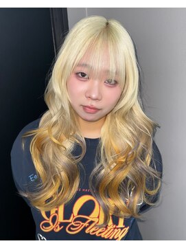 ギミックパシャ(GIMMICK pasha) 抜きっぱなしブロンドと色のデザイン