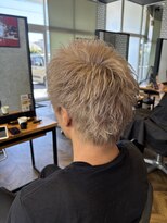ステレオ ヘアデザイン 安城店(STEREO HAIR DESIGN)&nbsp;ホワイトベージュ×スパイキーショート6月