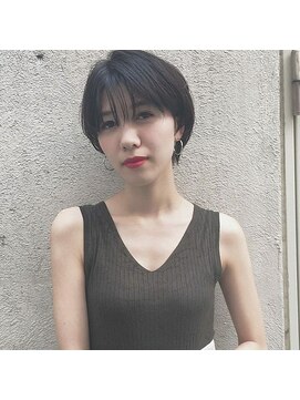 ラレイ(Lalei) ＊うざバング大人かわいいショート　辻幸奈　表参道