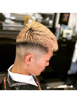 バーバーショップ エイチツー(BARBERSHOP H2) クロップカット