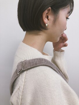 ガーランドウメダ(Garland umeda) ショートボブ×耳掛けスタイル×@_wadama_