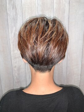 えほん美容室 襟元スッキリ♪ハンサムショート