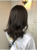 【amule hair】ミディアム×オリーブグレージュ