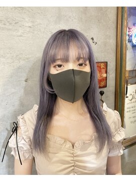 アティック ヘアーデザインアンドリラクゼーション(attic hair design&relaxation) シルバーカラー