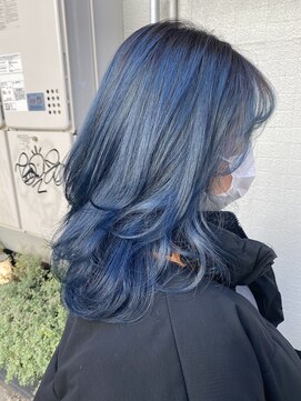 サロン ド ロイ(Salon de Roi) ブルーサファイア