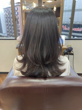 レイラバイアフロート 吉祥寺(Lila by afloat) レイヤーカット・ウルフカット20代30代40代ネビージュ