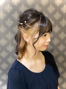 スーリールアドラーブルヘア(Sourire Adorable Hair) ハーフアップ