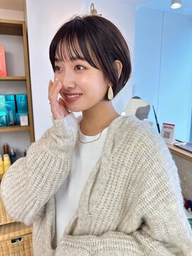 エニ 自由が丘(ENi) 黒髪/グレーベージュ/レイヤーロング/前髪パーマ[自由が丘駅]