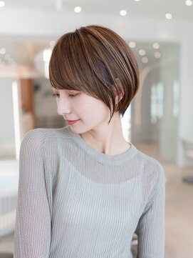 イオ 本厚木(io) 20代30代大人ショート似合わせカットイメチェンナチュラルカラー