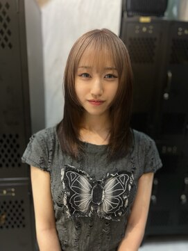 ヴァイス 渋谷店(VAICE) ベージュとダークブラウンのルーツカラー/デザインカラー