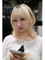 アマトウキョウ アユンチェ(AMA TOKYO×AYUNCHE)&nbsp;ハイトーンブロンドミディアムウルフ