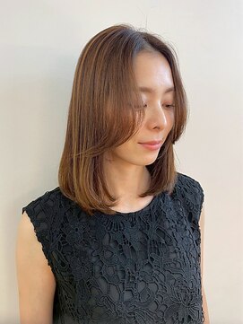 イーストハムヘッドショップ(EAST HAM head shop) 顔まわりカット/レイヤーカット/透明感/ブラウンアッシュ