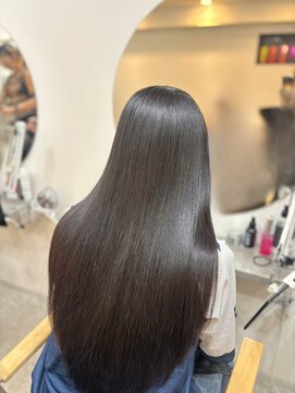 メモリーズ 銀座(Memories) 繰り返すたびに美しく、髪質改善トリートメント。加藤