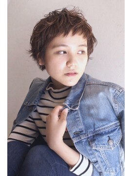 アクト(ACT) 【外国人風】ナチュラルカールショート