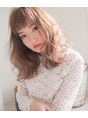 重めラインに柔らかカール♪