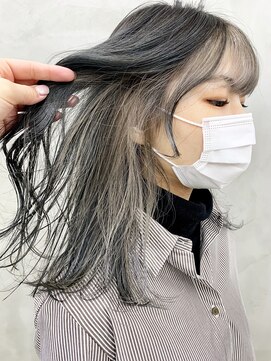 ソーコ 渋谷(SOCO) ＊【SUN】ホワイトグレーインナーカラー