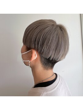 美容室 アイディー i-dee ホワイトグレー