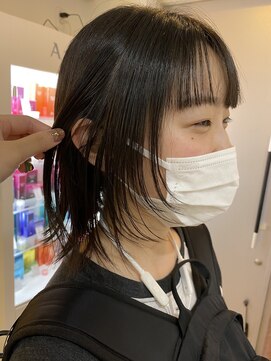 エンリー(ENlee) 【とまべち】顔周りレイヤー×切りっぱなしボブ