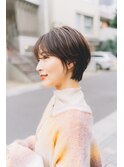 20代30代大人かわいい耳掛けショート×アッシュグレーベージュ
