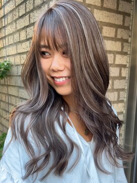 ヨロ 上野(YOLO) ハイライトカラーミルクティーベージュケアブリーチダブルカラー