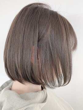 ニル 柏の葉(Nil) ☆ナチュラルボブ×前下がりボブ×ストレートボブ×ラベージュ☆